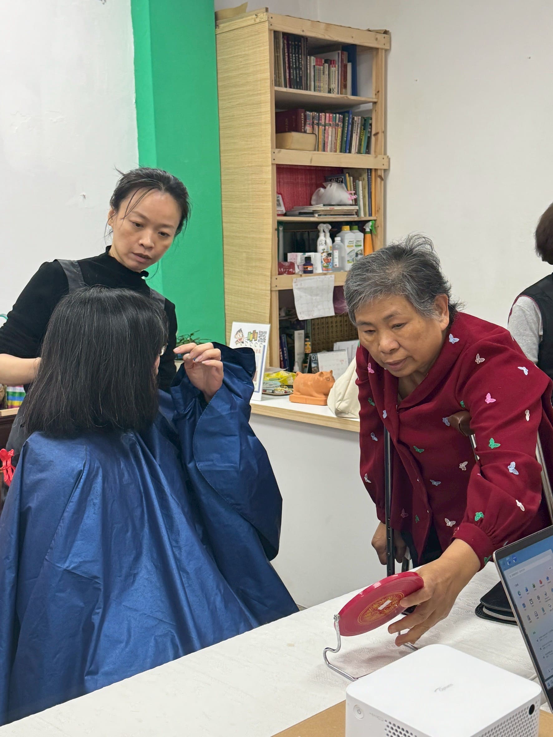 暖心義剪廟前街聚落